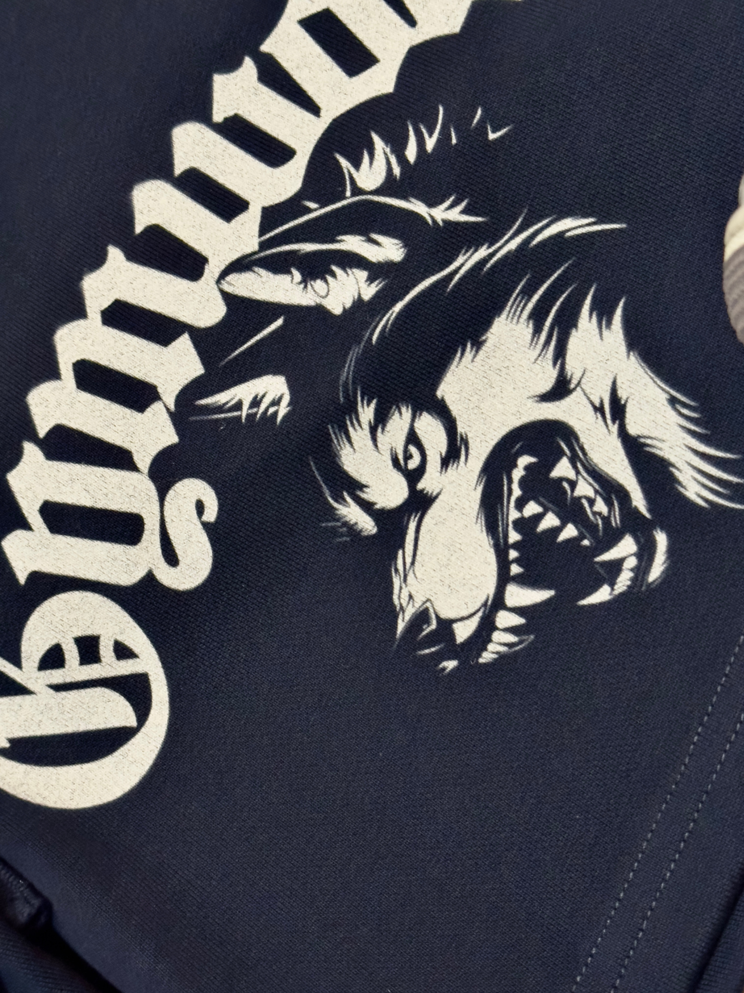 601 - LEGENDS SHORTS