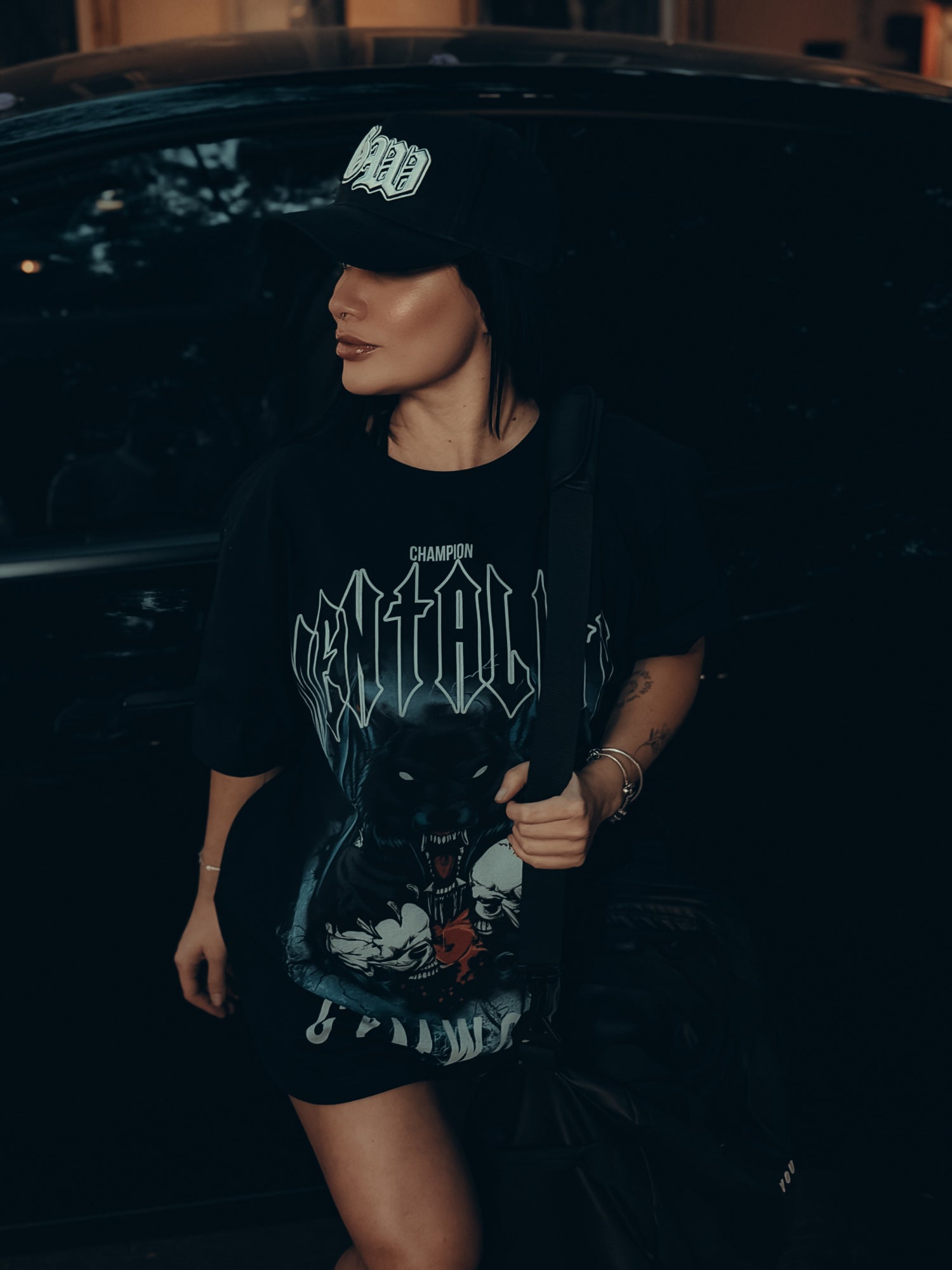 249 - WOLF MENTALITY PREMIUM OVERSIZE T-SHIRT